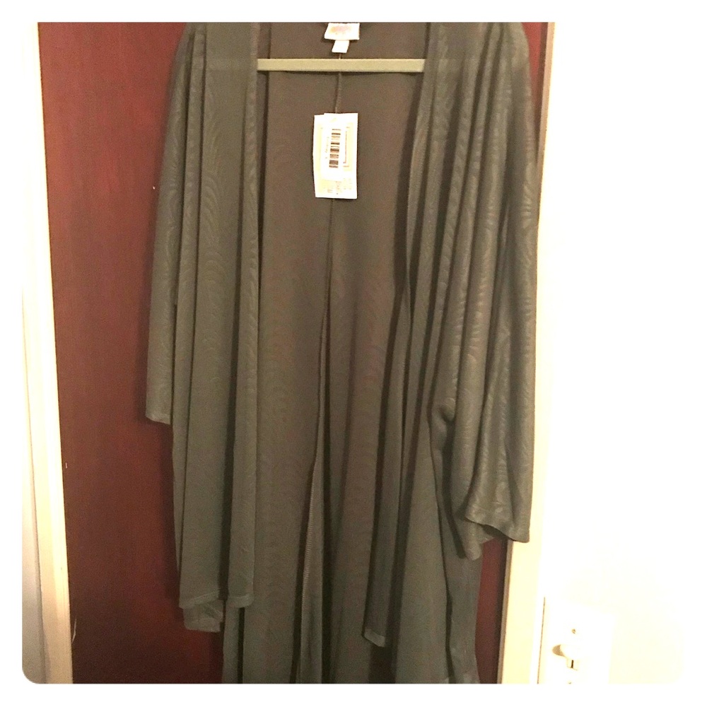 L Lularoe Lindsey NWT - sheer